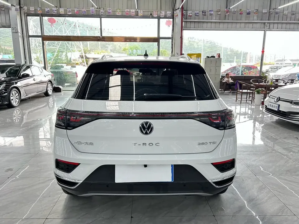 Volkswagen T-Roc TANG 2024 300TSI DSG Chenguang Edition 2025 — thumbnail 2