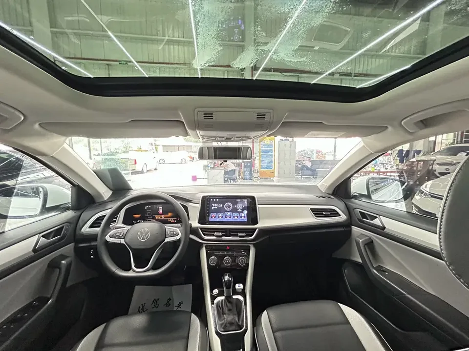 Volkswagen T-Roc TANG 2024 300TSI DSG Chenguang Edition 2025 — thumbnail 3