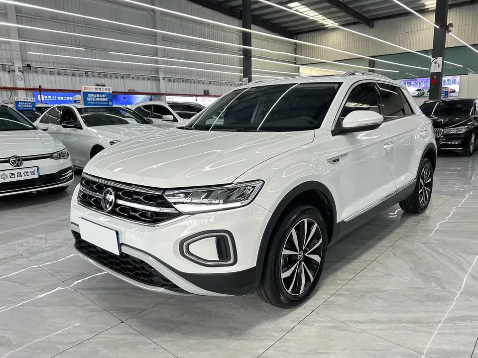 Volkswagen T-Roc TANG 2024 300TSI DSG Chenguang Edition 2025 — photo 1, buy with delivery to Moscow