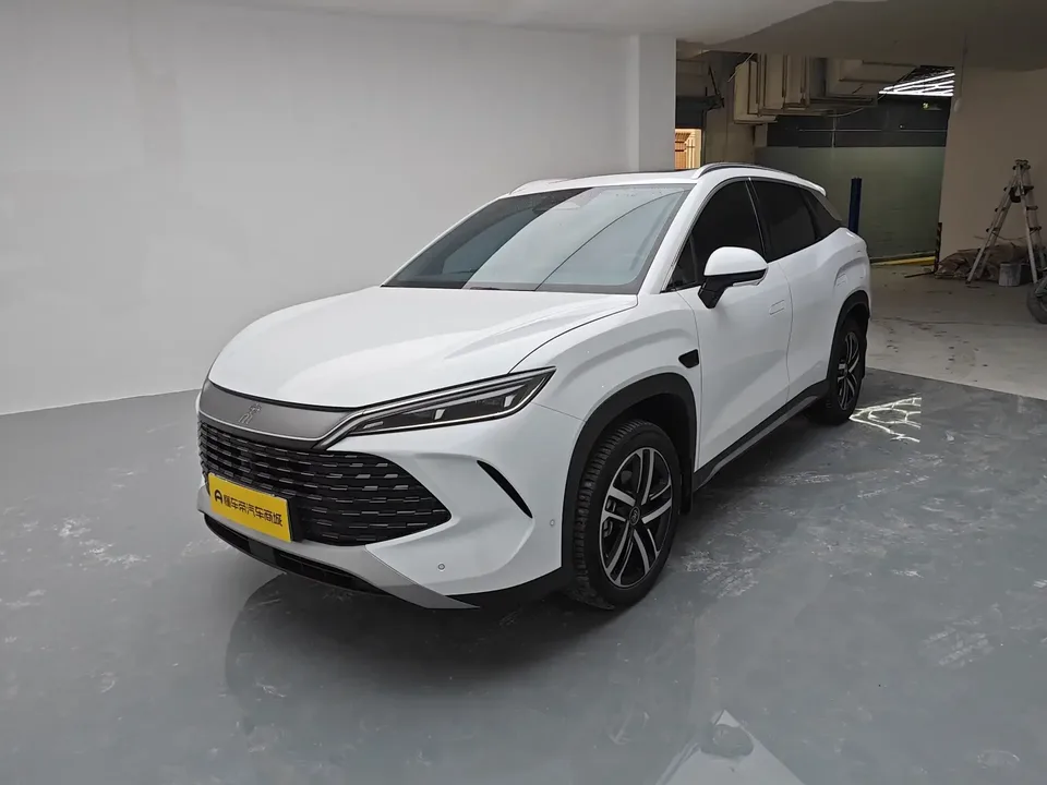 BYD Song L DM Song L DM 2025 Intelligent Driving Edition DM-i 112KM Leading Edition 2025 — photo 1, buy with delivery to Moscow
