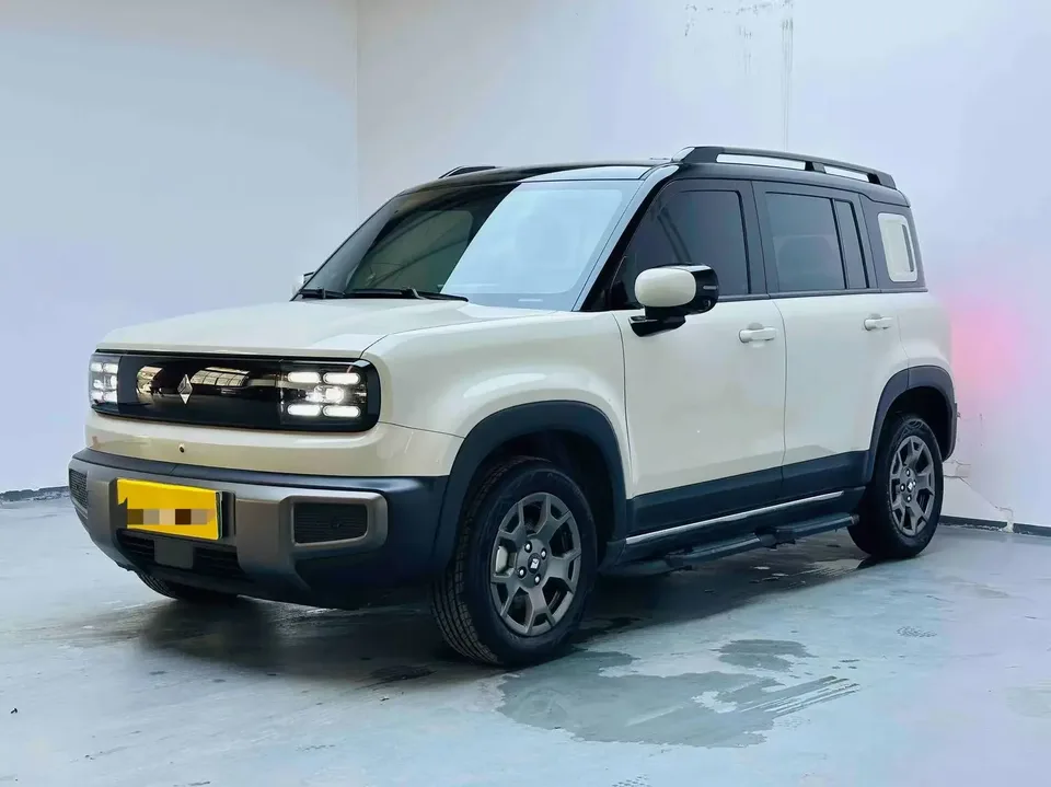 Baojun Yueya Plus Yueya Plus 2026 301km Flagship Edition 2026 — photo 1, buy with delivery to Moscow