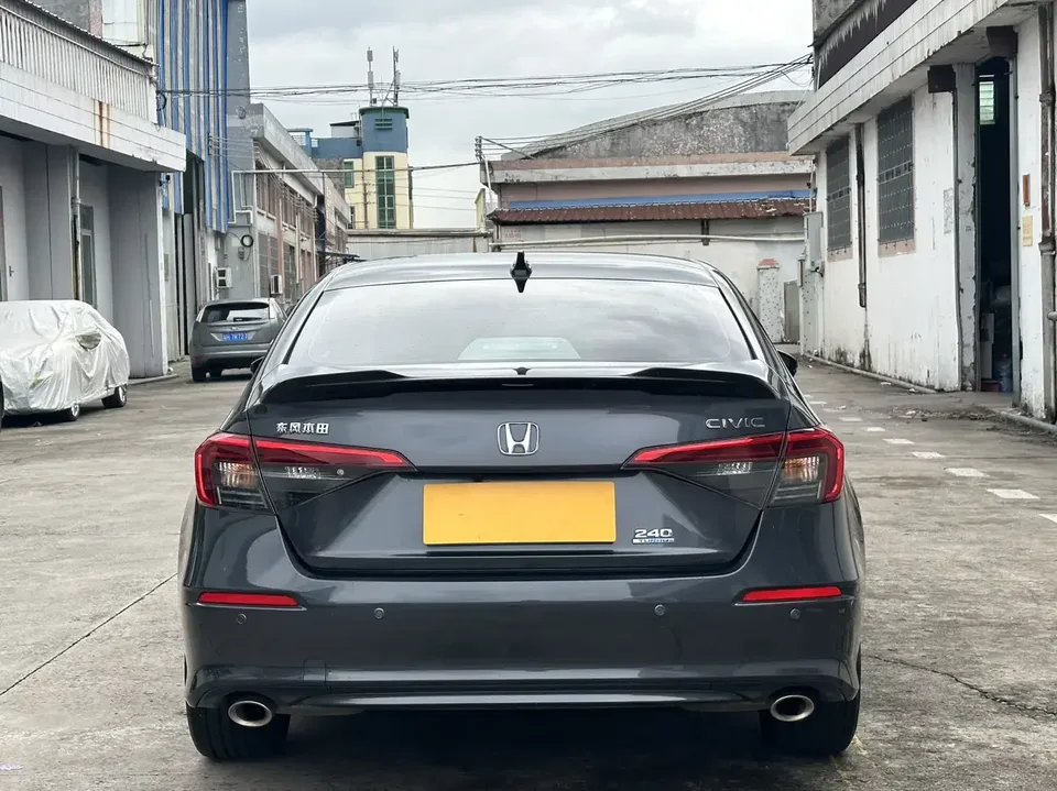 Honda CIVIC Civic 2022 240TURBO CVT Fuel Edition 2025 — thumbnail 2