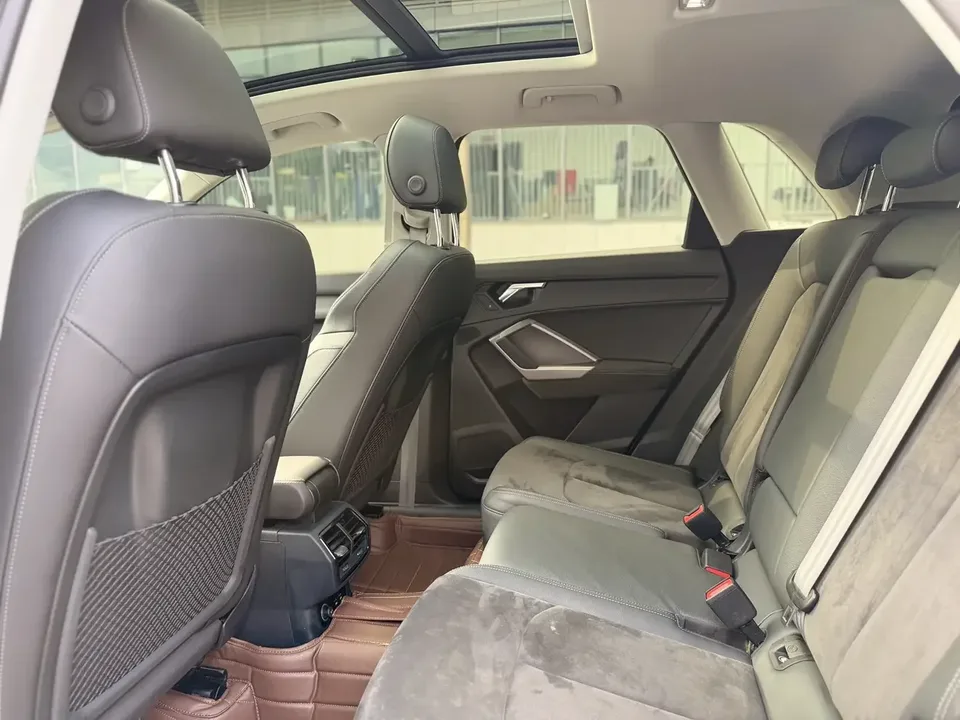 Audi Q3 Audi Q3 2022 35 TFSI Stylish Dynamic 2022 — thumbnail 3