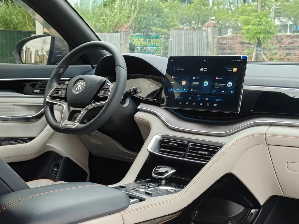 BYD Song PLUS DM Song PLUS DM 2021 DM-i 51KM 2WD Premium 2022 — thumbnail 5