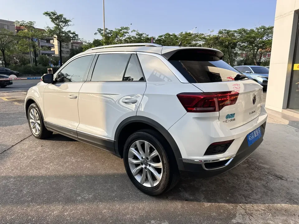 Volkswagen T-Roc TANG 2022 280TSI DSG 2WD Elite PLUS 2022 — thumbnail 2