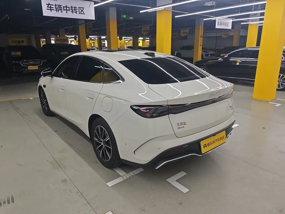 BYD Seal 06DM Seal 06DM 2025 DM-i 120KM Premium Edition 2025 — thumbnail 4