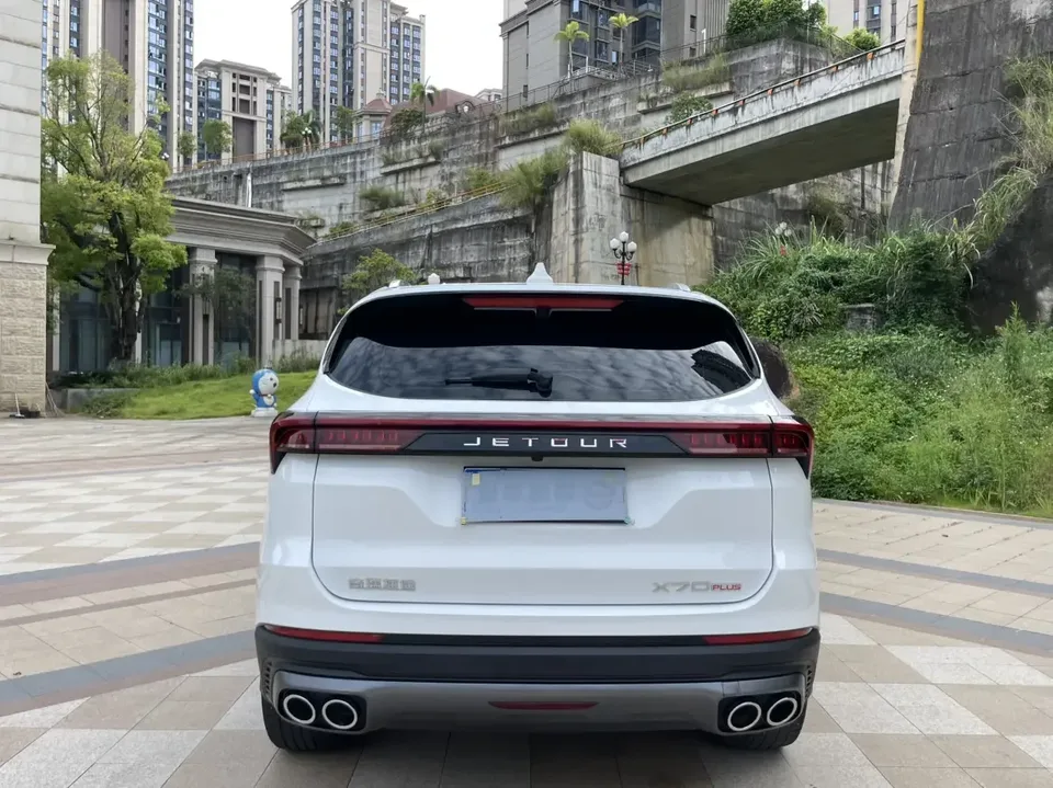 Jetour Jietu X70 PLUS Jietu X70 PLUS 2023 1.5T DCT Brave PLUS 7-seater 2023 — thumbnail 5