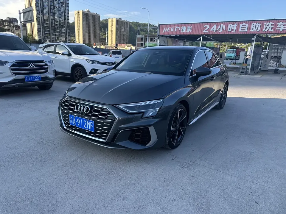 Audi A3 Audi A3 2021 Sportback 35 TFSI Stylish and sporty 2022 — photo 1, buy with delivery to Moscow