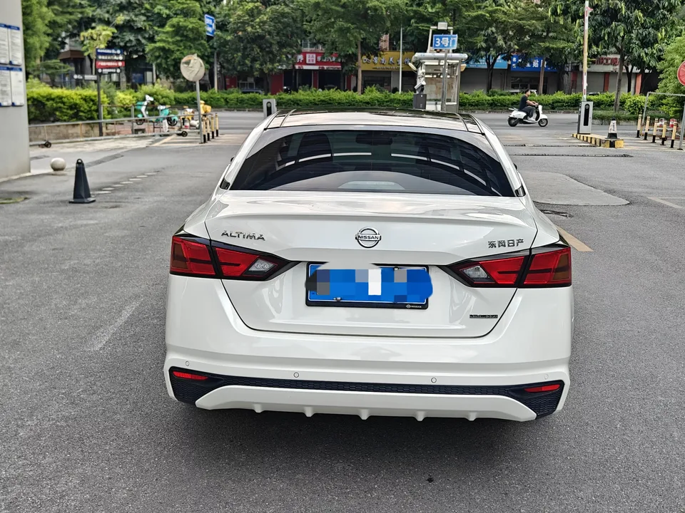 Nissan Altima Sound of nature 2021 2.0L XL Upper AD1 Smart Driving Edition 2022 — thumbnail 2