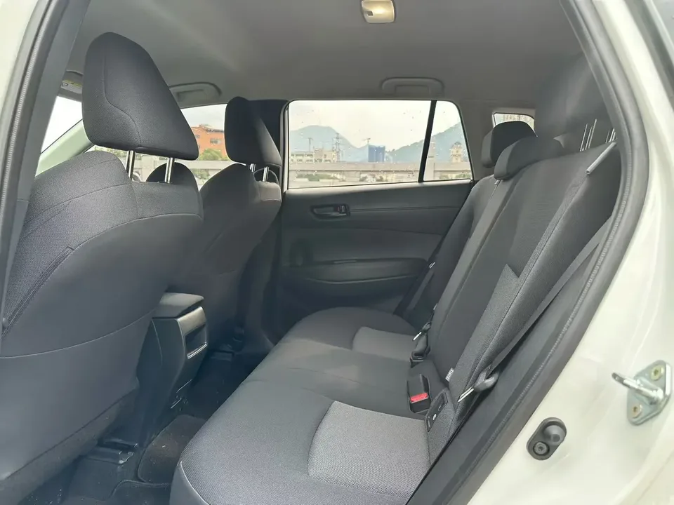 Toyota Frontlander Fenglanda 2024 2.0L CVT Elite Edition 2024 — миниатюра 3