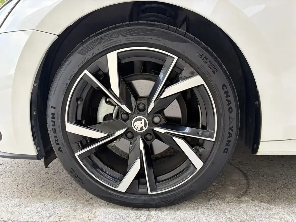 Skoda Octavia Octavia 2022 PRO TSI280 DSG Premium Edition 2022 — thumbnail 4
