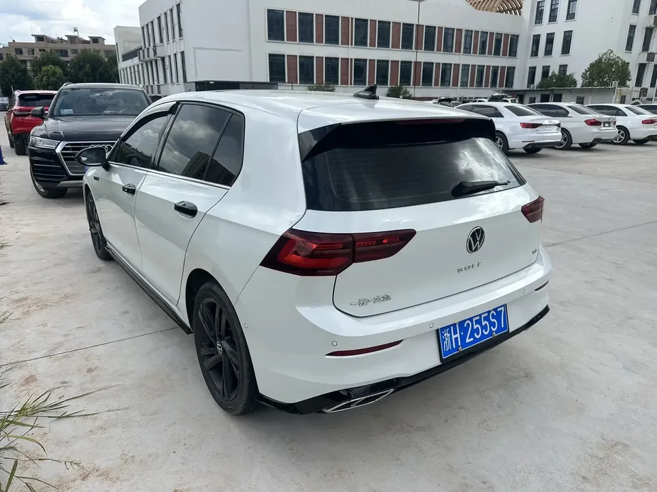 Volkswagen Golf golf 2023 280TSI DSG R-Line Lite 2023 — thumbnail 2