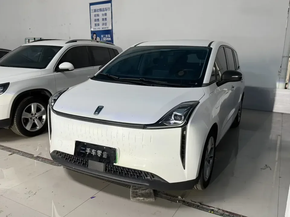 FAW Bestune NAT Pentium NAT 2024 PRO Enjoy Edition 425km 2024 — photo 1, buy with delivery to Moscow
