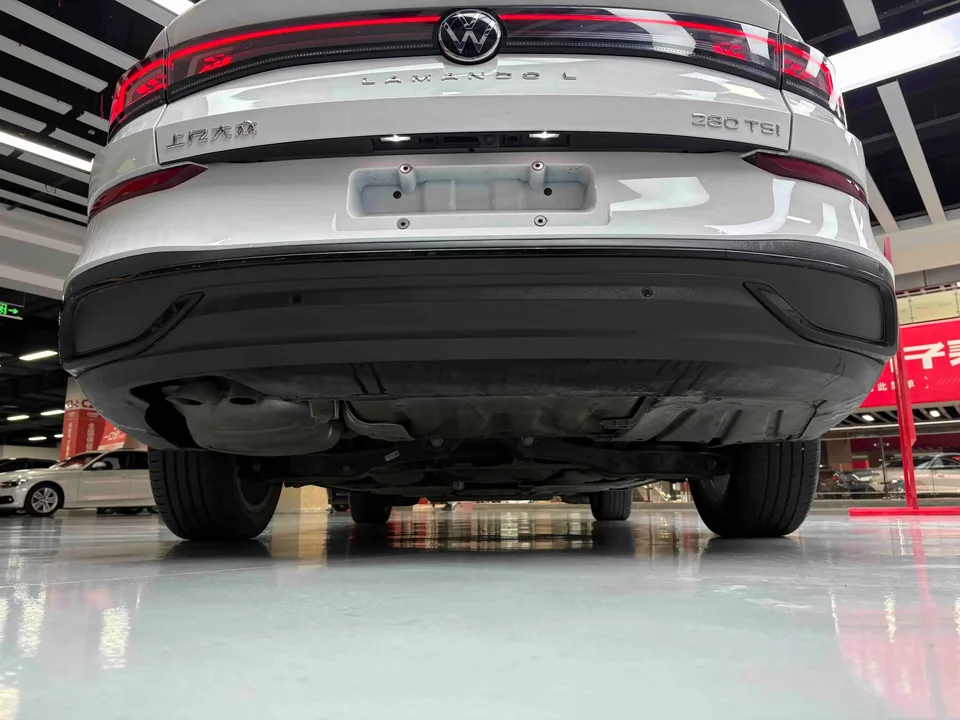 Volkswagen Lamando Lingdu 2022 Lingdu L 280TSI DSG Hot Edition 2023 — thumbnail 4