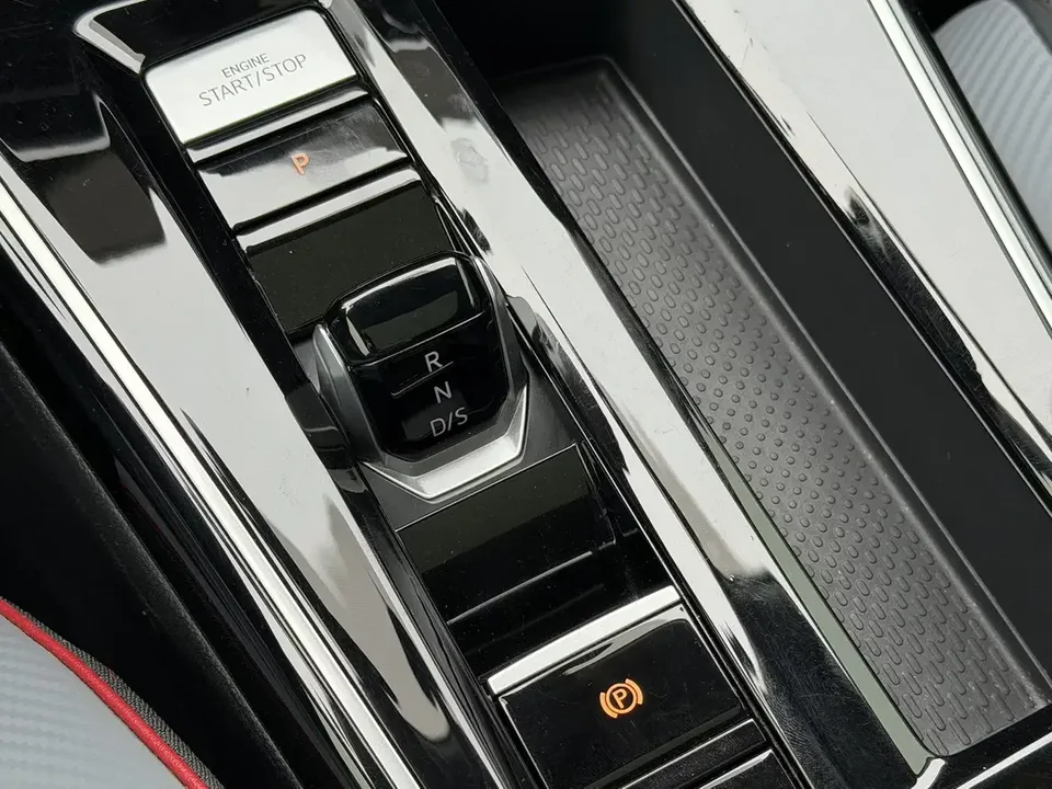 Volkswagen Lamando Lingdu 2022 Lingdu L 280TSI DSG Cool Edition 2022 — thumbnail 4