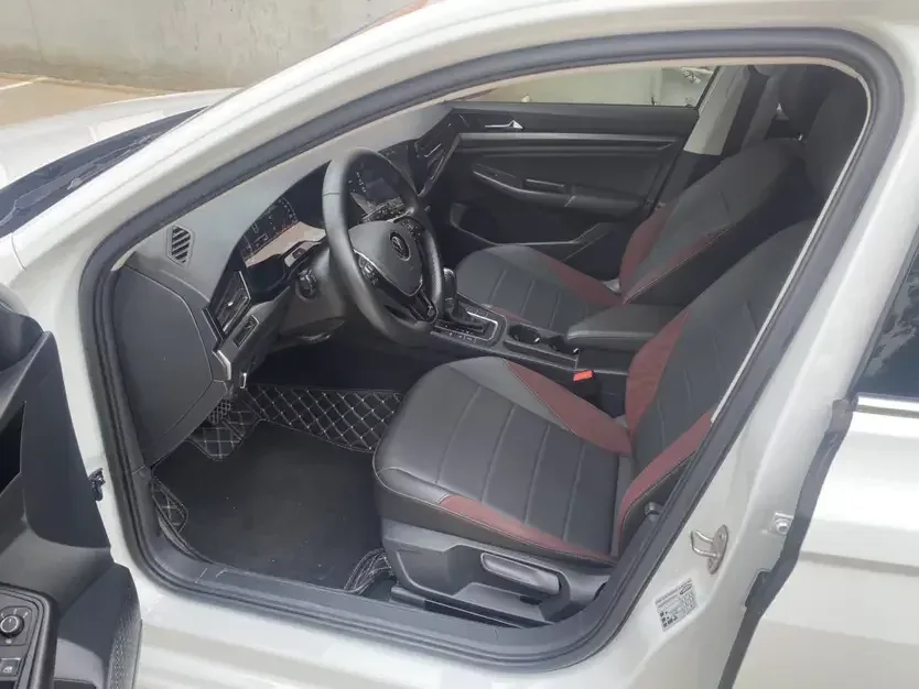 Volkswagen Bora Bora 2021 1.5L Automatic Fashion Smart Edition 2022 — thumbnail 3