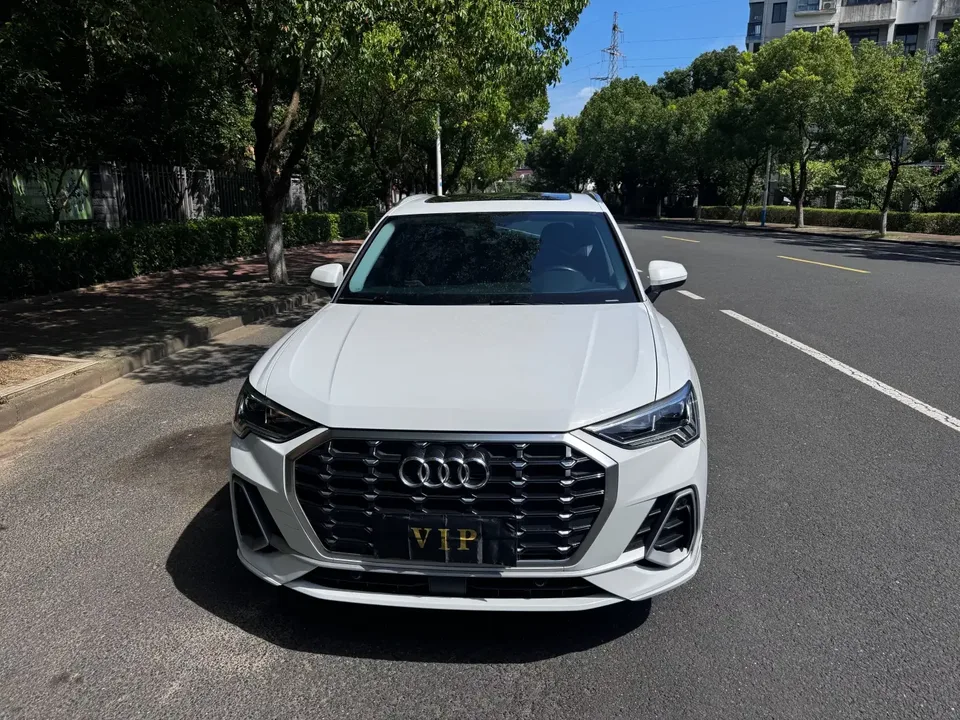 Audi Q3 Audi Q3 2022 35 TFSI Stylish Dynamic 2022 — thumbnail 2
