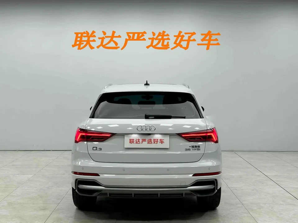Audi Q3 Audi Q3 2022 35 TFSI Stylish Dynamic 2022 — thumbnail 2