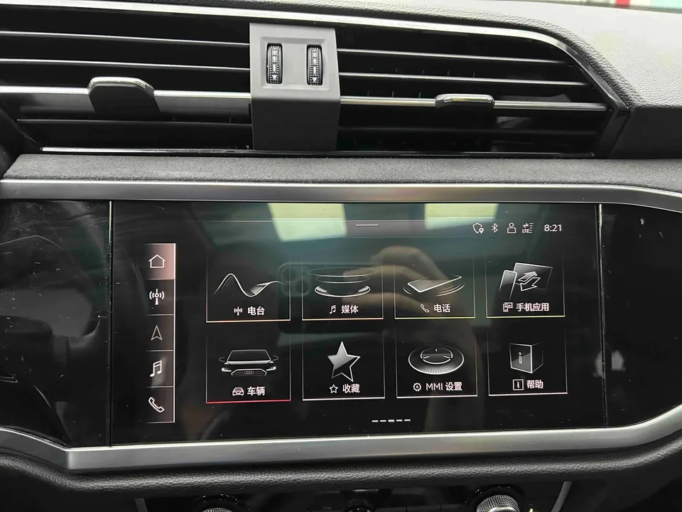 Audi Q3 Audi Q3 2022 35 TFSI Stylish Dynamic 2022 — thumbnail 4