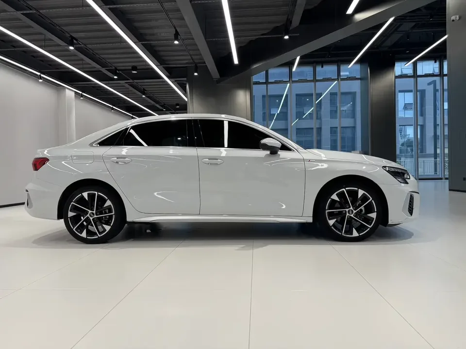Audi A3 Audi A3 2021 A3L Limousine 35 TFSI Luxury Sports 2022 — thumbnail 2
