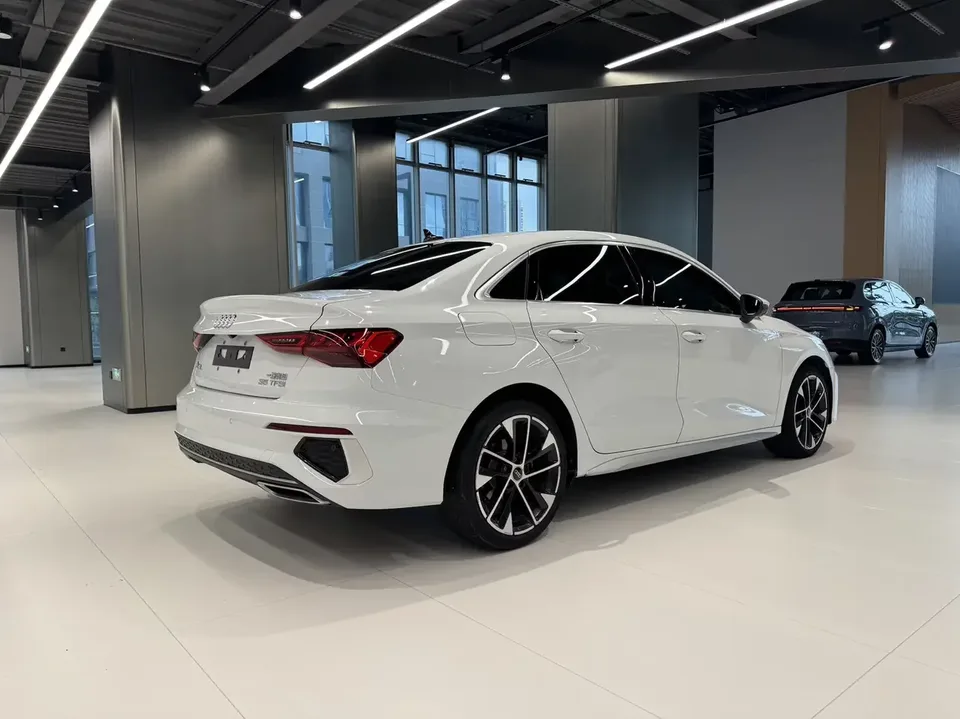 Audi A3 Audi A3 2021 A3L Limousine 35 TFSI Luxury Sports 2022 — thumbnail 4