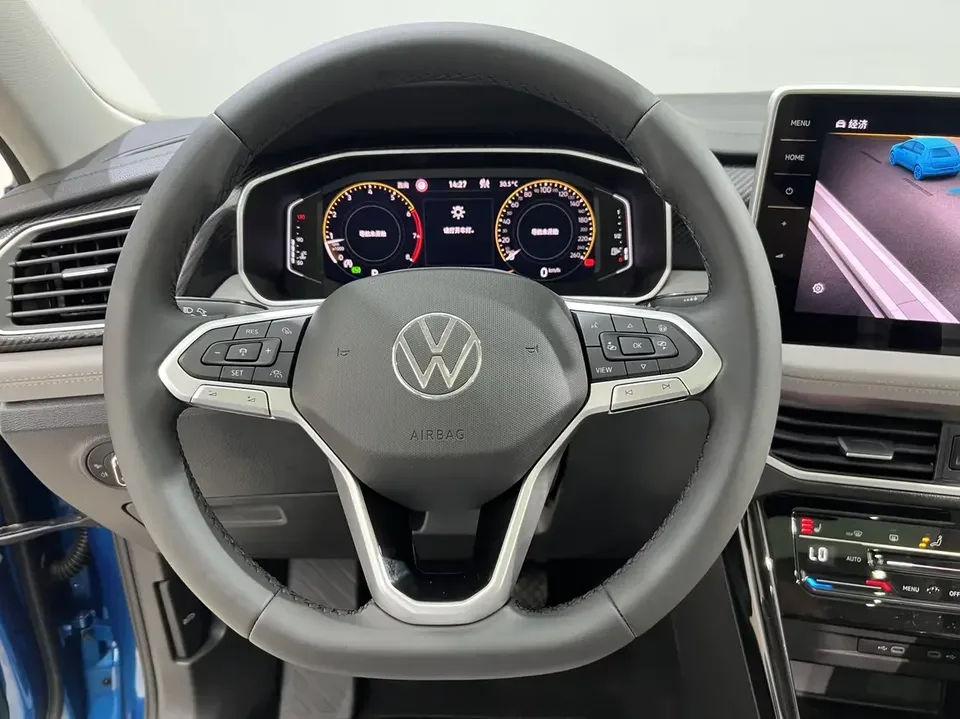 Volkswagen Tayron Tanyue 2023 280TSI 2WD Luxury Plus Advanced Edition 2023 — thumbnail 4