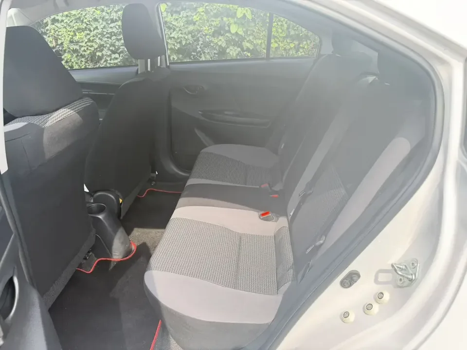 Toyota Vios Vios 2022 1.5L CVT 20th Anniversary Edition 2023 — thumbnail 5