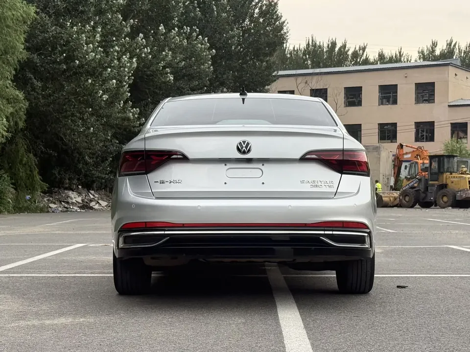 Volkswagen Sagitar Sagitar 2023 280TSI DSG Transcendence Lite 2022 — thumbnail 5