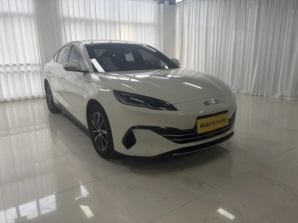 BYD Seal 06DM Seal 06DM 2024 DM-i 80KM Premium 2024 — photo 1, buy with delivery to Moscow
