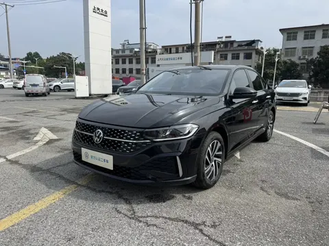 Volkswagen Lavida 2025 купить в Москве