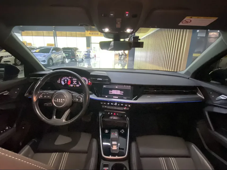 Audi A3 Audi A3 2024 Sportback 35 TFSI Stylish and sporty 2024 — thumbnail 2