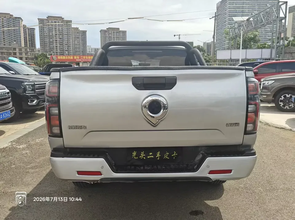 Great Wall Poer gun 2023 Commercial Version 2.0T Diesel Automatic Four-Wheel Drive Elite Model GW4D20M 2023 — thumbnail 2