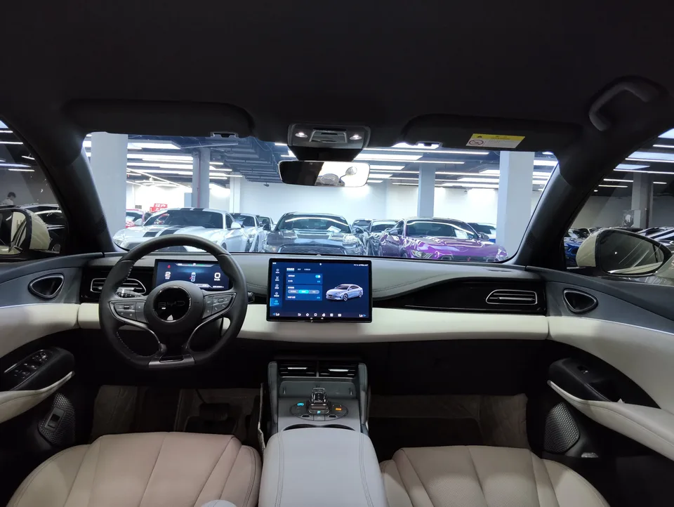 BYD Seal 06DM Seal 06DM 2024 DM-i 80KM Premium 2025 — thumbnail 2