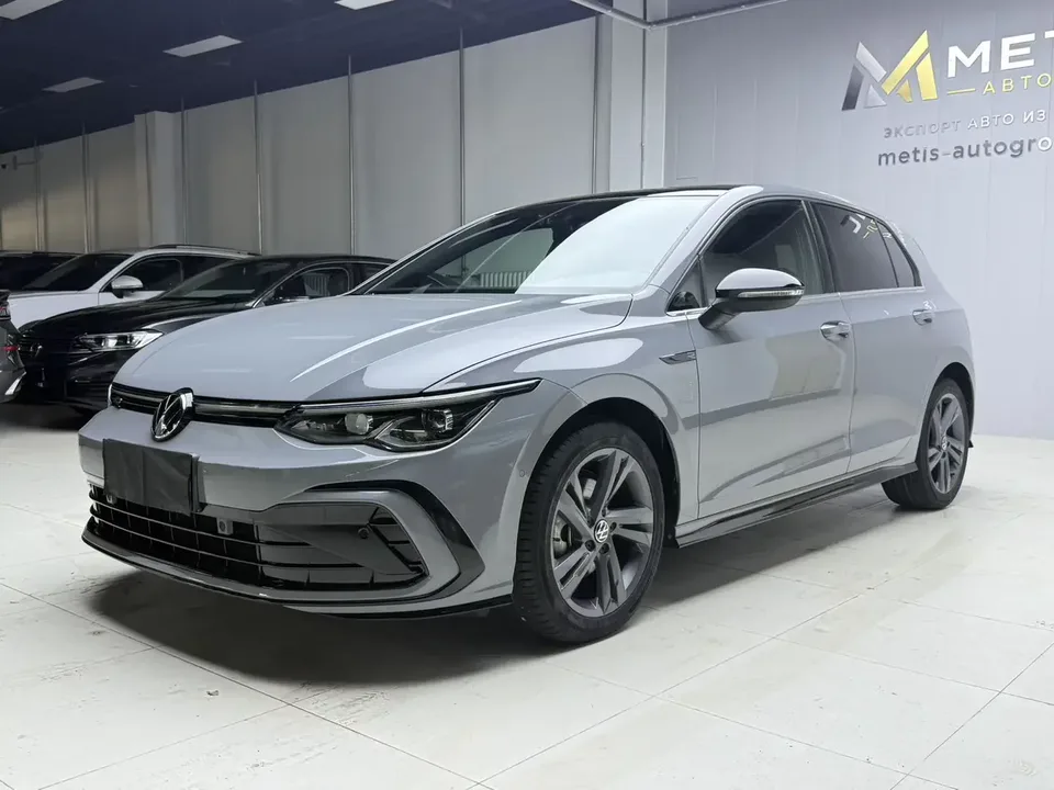 Volkswagen Golf golf 2023 280TSI DSG R-Line 2023 — photo 1, buy with delivery to Moscow