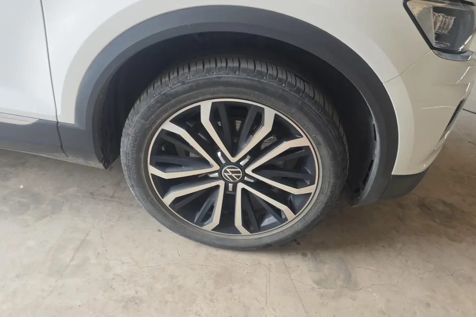 Volkswagen T-Roc TANG 2022 280TSI DSG 2WD Comfort PLUS 2023 — thumbnail 3