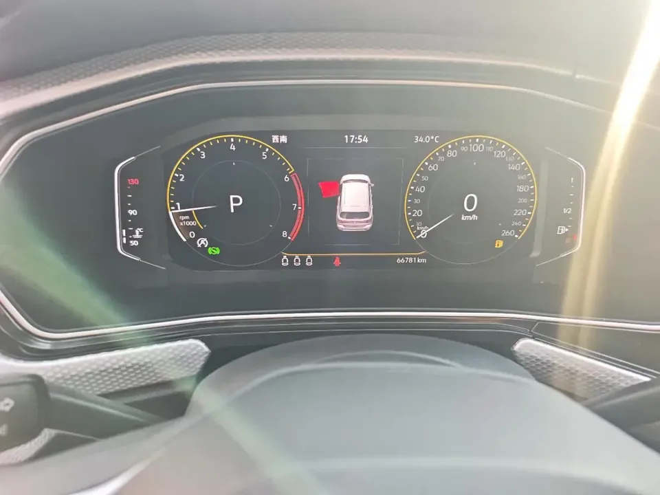 Volkswagen Explore the shadows Explore the shadows 2021 1.5L Automatic Joy-Link Edition 2022 — thumbnail 3