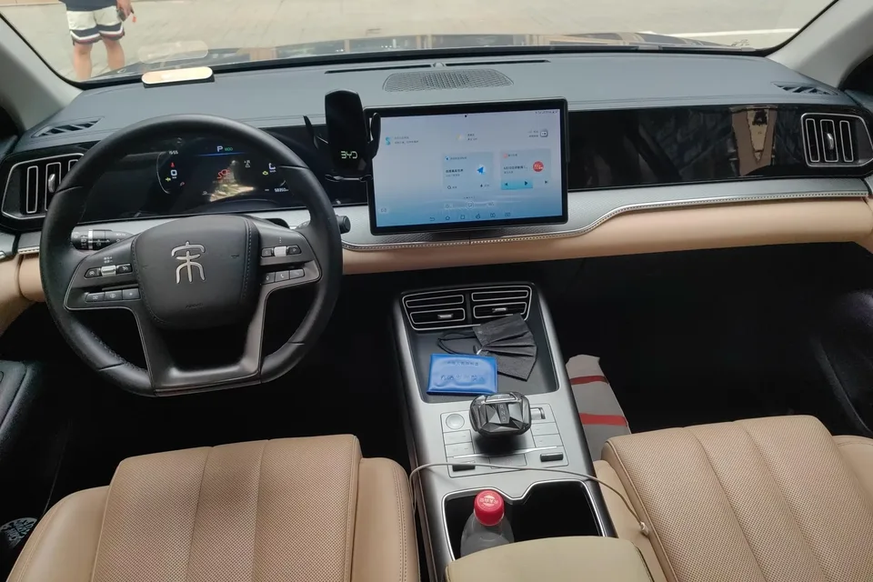 BYD Song Pro DM Song Pro DM 2025 Second generation intelligent driving version DM-i 75KM leading model 2024 — thumbnail 4