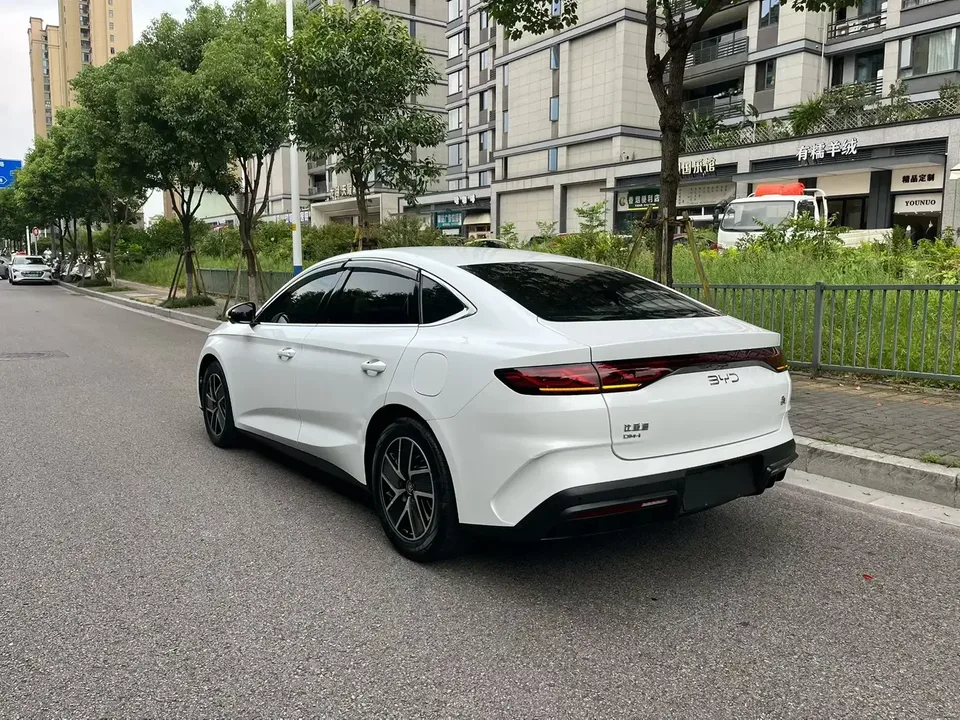 BYD Qin L DM Qin L DM 2024 DM-i 80KM Beyond 2025 — thumbnail 2