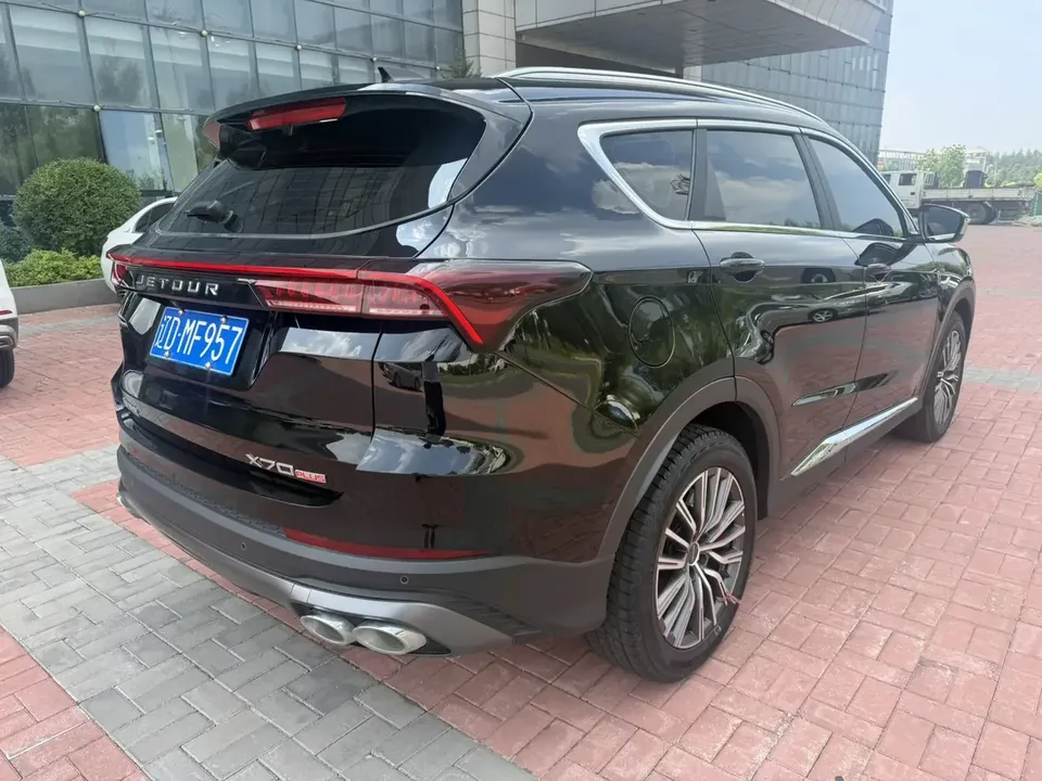 Jetour Jietu X70 PLUS Jietu X70 PLUS 2023 1.5T DCT Brave PLUS 5-seater 2023 — thumbnail 2