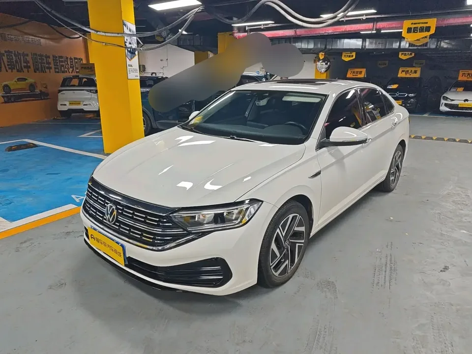 Volkswagen Sagitar Sagitar 2023 280TSI DSG Beyond Edition Plus 2022 — photo 1, buy with delivery to Moscow