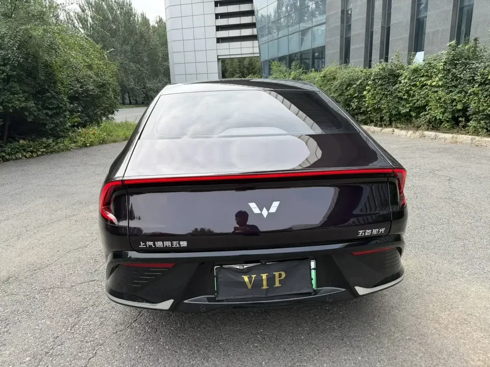 Wuling Starlight PHEV Wuling Starlight PHEV 2023 150 Advanced Version 2024 — thumbnail 2