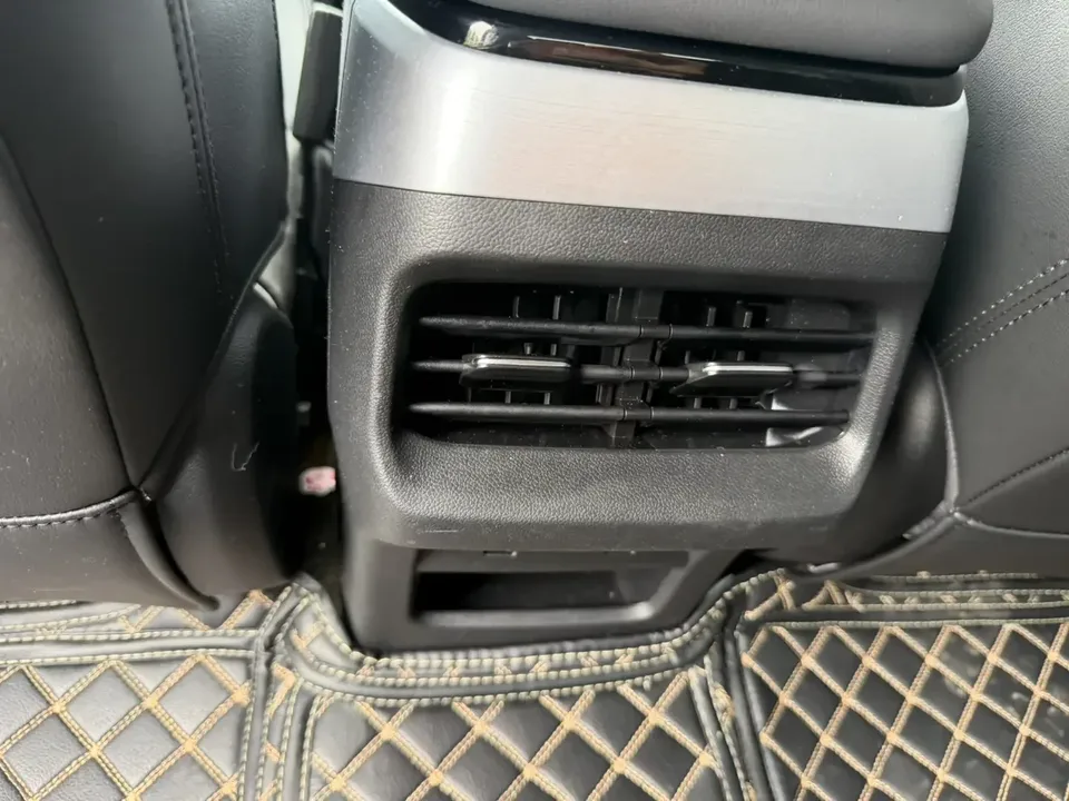 Wuling Starlight PHEV Wuling Starlight PHEV 2023 150 Advanced Version 2024 — thumbnail 3
