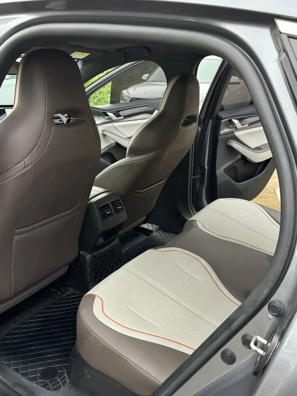 BYD Qin PLUS DM Qin PLUS DM 2024 Honor Edition DM-i 120KM Beyond 2024 — thumbnail 3