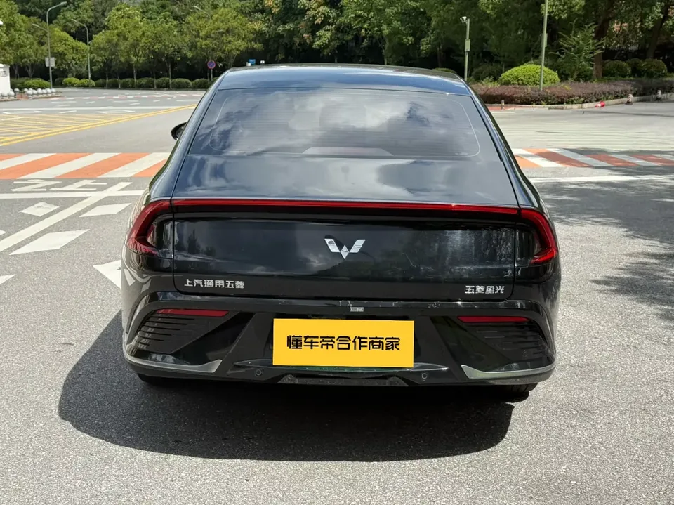 Wuling Starlight PHEV Wuling Starlight PHEV 2024 Co-creation version 150 Advanced version 2024 — thumbnail 2