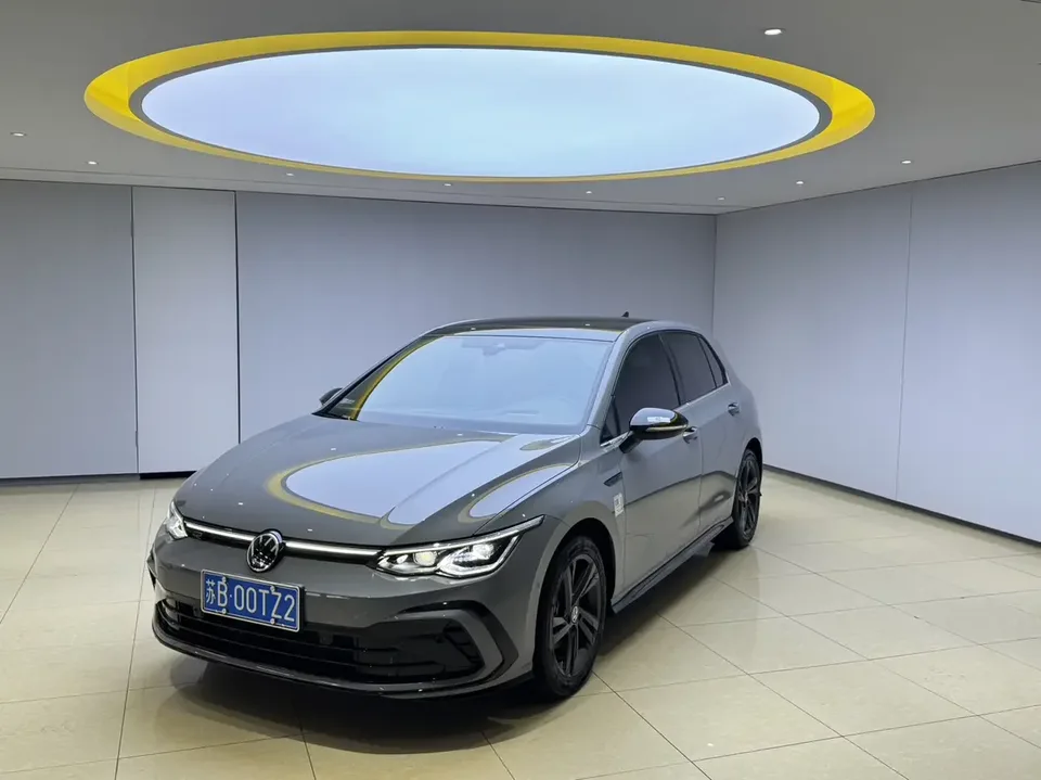 Volkswagen Golf golf 2021 280TSI DSG R-Line 2022 — photo 1, buy with delivery to Moscow