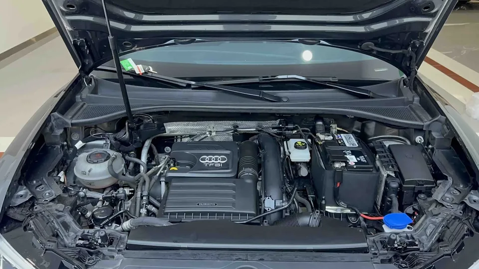 Audi Q3 Audi Q3 2023 35 TFSI Stylish Dynamic 2023 — thumbnail 3