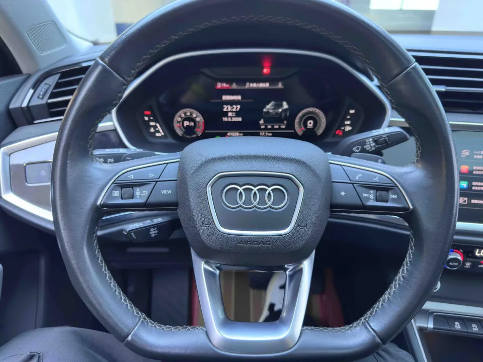 Audi Q3 Audi Q3 2023 35 TFSI Stylish Dynamic 2023 — thumbnail 5