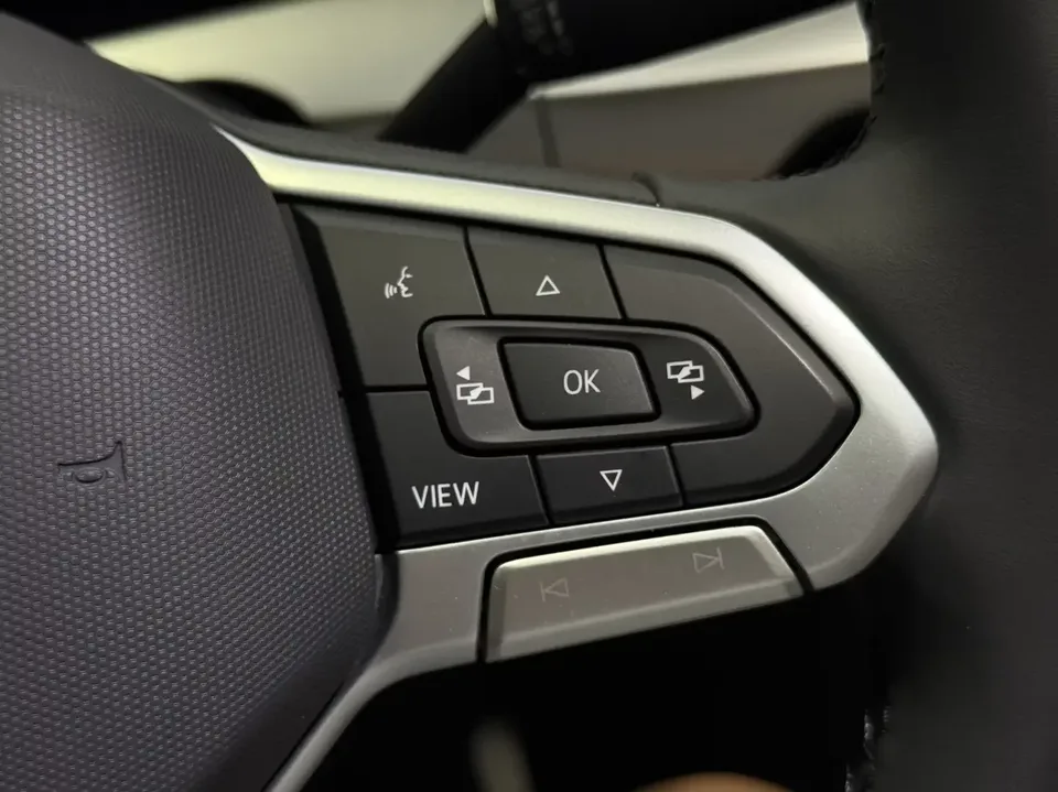 Volkswagen Lamando Lingdu 2024 Lingdu L 280TSI DSG Hot Edition 2023 — thumbnail 4