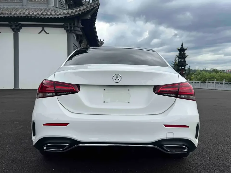 Mercedes-Benz Klasa A Mercedes Benz A Class 2022 A 180 L Sports Sedan 2022 — thumbnail 2