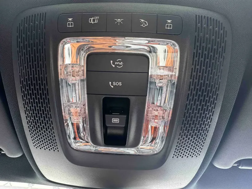 Mercedes-Benz Klasa A Mercedes Benz A Class 2022 A 180 L Sports Sedan 2022 — thumbnail 3